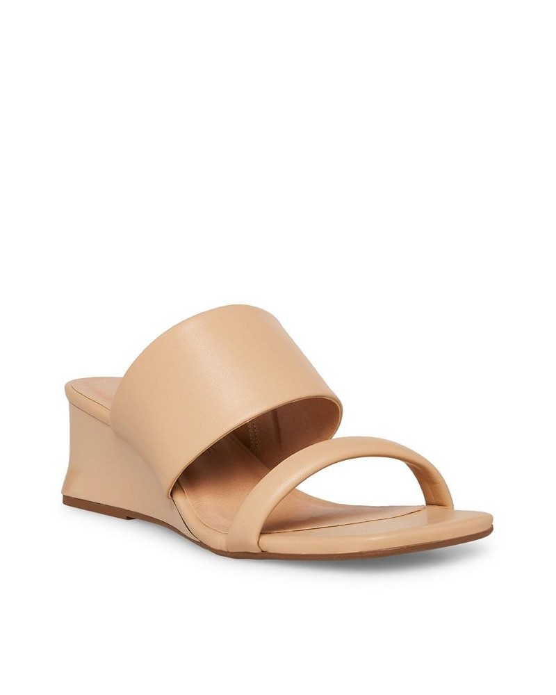 Gigi Women's Sandal Tan/Beige $41.65 Shoes