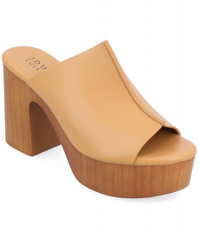 Women's Lorenza Platform Sandal Tan $43.00 Shoes